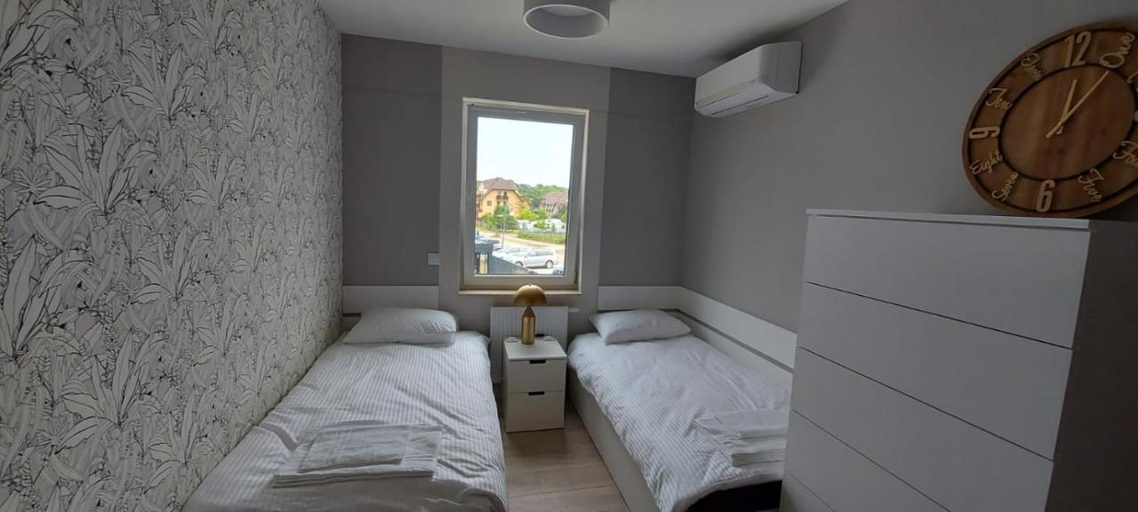 Piekny Apartament Przy Plazy Rewal Exterior foto